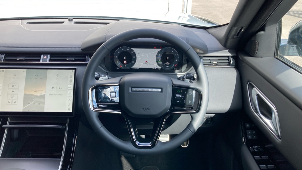 Land Rover Range Rover Velar 2.0 P400e Dynamic SE 5dr Auto Estate - Image 15