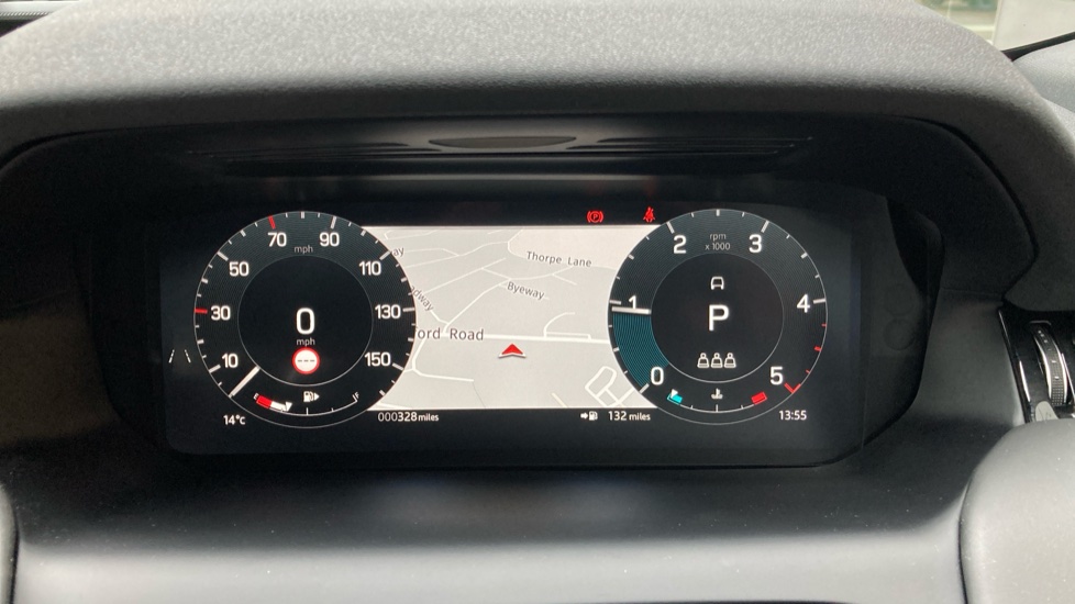 Land Rover Discovery Sport 2.0 D200 Metropolitan 5dr Auto [5 Seat] Diesel Station Wagon - Image 16
