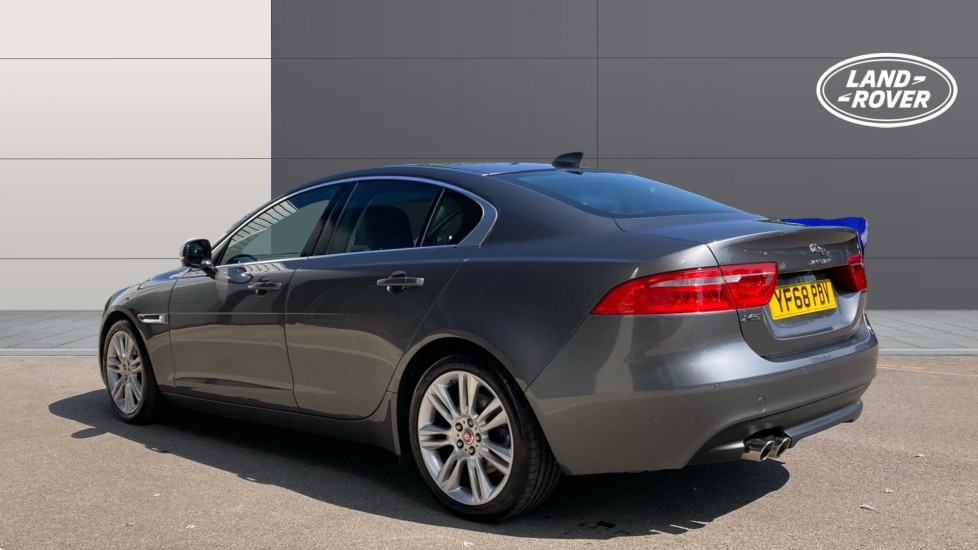 Jaguar XE 2.0d [180] Portfolio 4dr Auto Diesel Saloon - Image 2