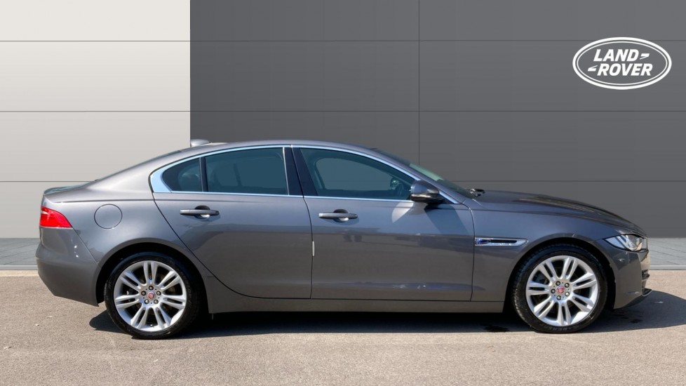 Jaguar XE 2.0d [180] Portfolio 4dr Auto Diesel Saloon - Image 5