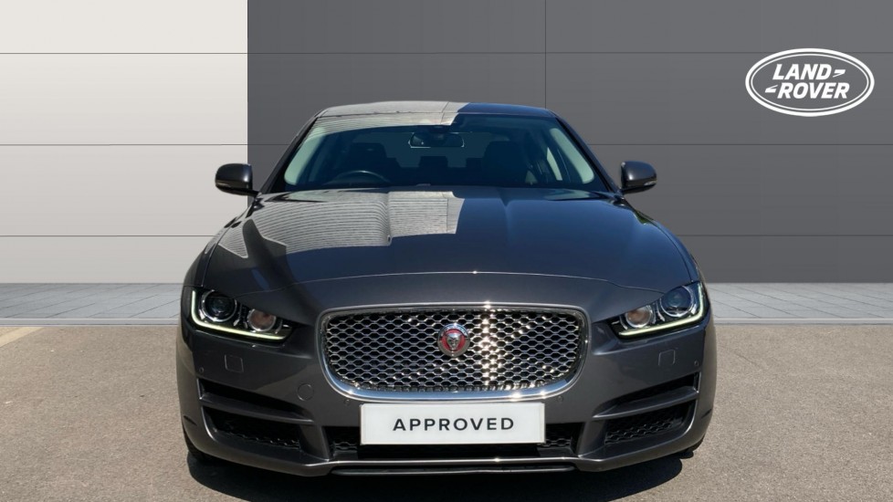 Jaguar XE 2.0d [180] Portfolio 4dr Auto Diesel Saloon - Image 7