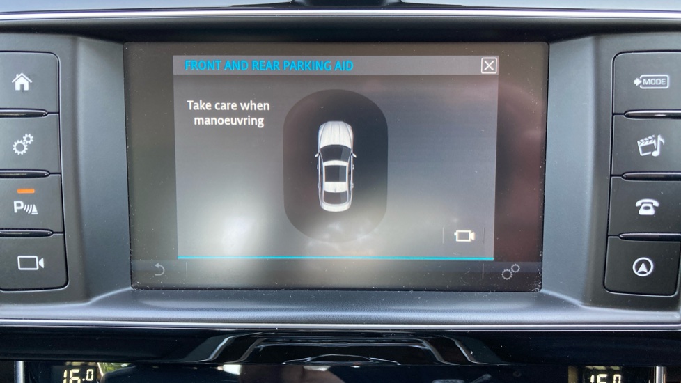 Jaguar XE 2.0d [180] Portfolio 4dr Auto Diesel Saloon - Image 27