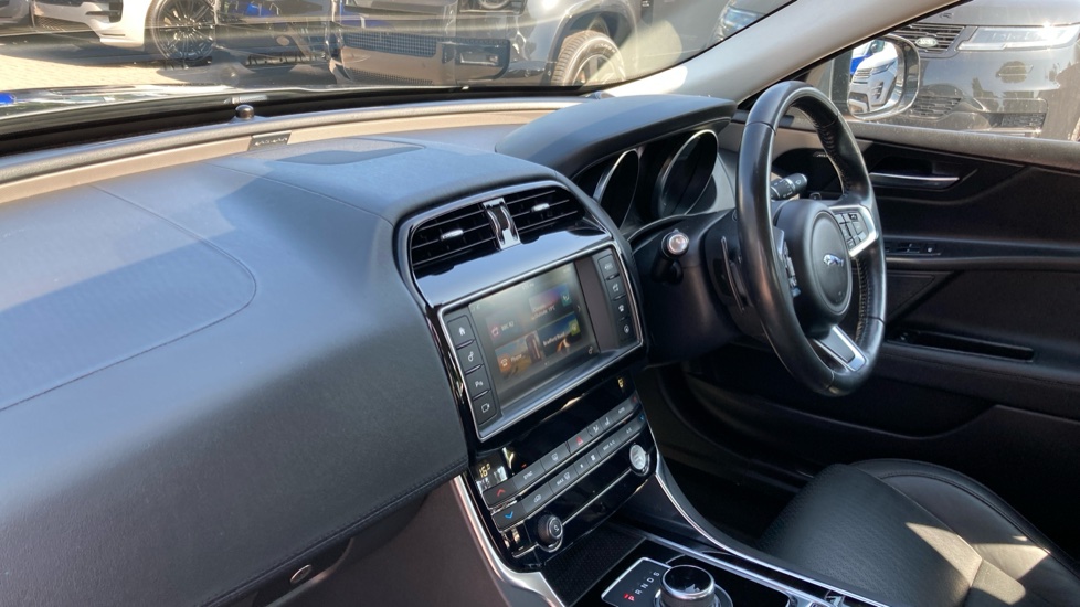 Jaguar XE 2.0d [180] Portfolio 4dr Auto Diesel Saloon - Image 45