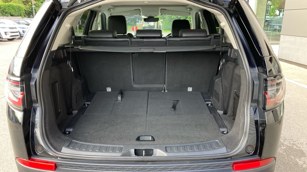 Land Rover Discovery Sport 2.0 D180 SE 5dr Auto Diesel Station Wagon - Image 10