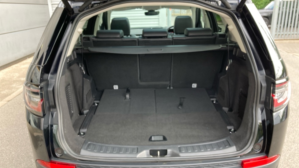 Land Rover Discovery Sport 2.0 D180 SE 5dr Auto Diesel Station Wagon - Image 39