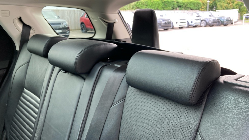 Land Rover Discovery Sport 2.0 D180 SE 5dr Auto Diesel Station Wagon - Image 44