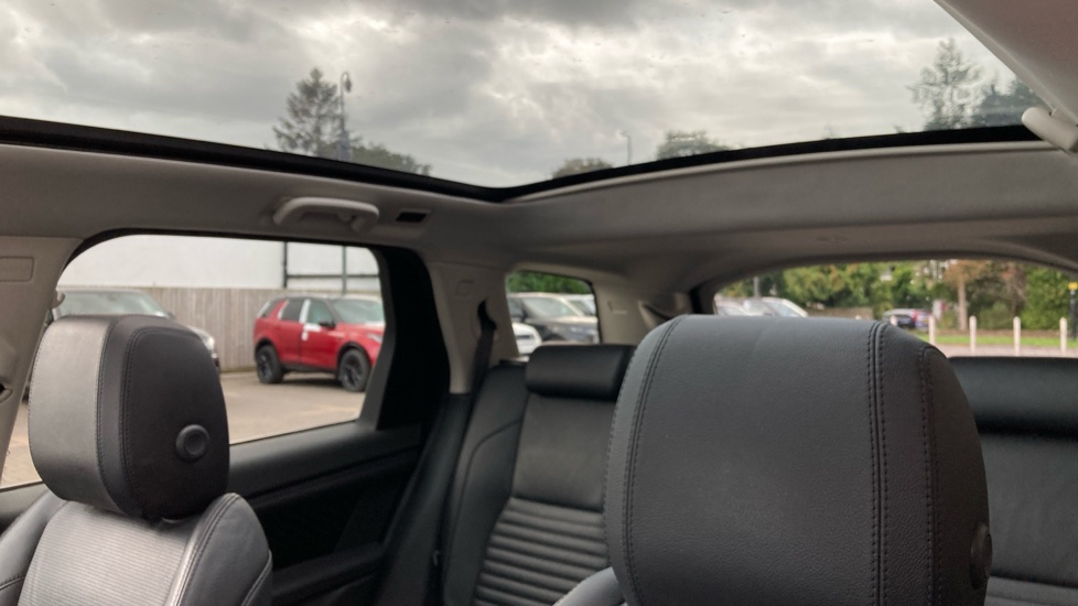 Land Rover Discovery Sport 2.0 D180 SE 5dr Auto Diesel Station Wagon - Image 50