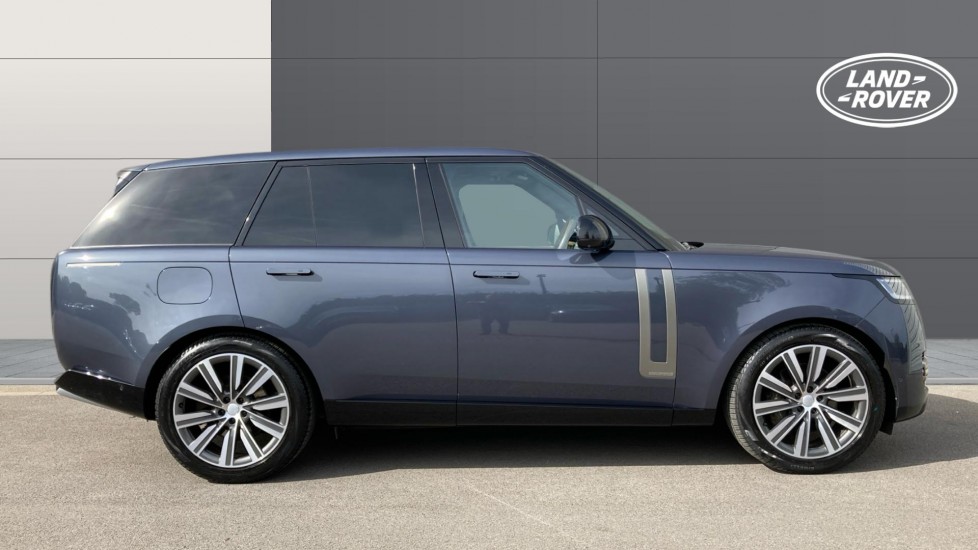 Land Rover Range Rover 3.0 D350 Autobiography 4dr Auto Diesel Estate - Image 5