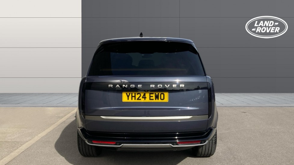 Land Rover Range Rover 3.0 D350 Autobiography 4dr Auto Diesel Estate - Image 6
