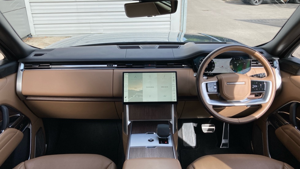Land Rover Range Rover 3.0 D350 Autobiography 4dr Auto Diesel Estate - Image 9