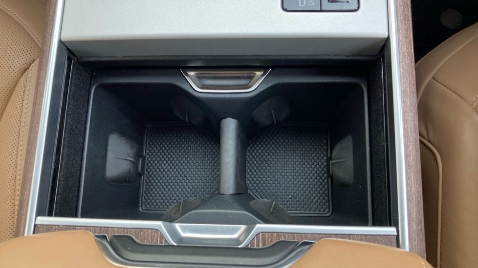 Land Rover Range Rover 3.0 D350 Autobiography 4dr Auto Diesel Estate - Image 38