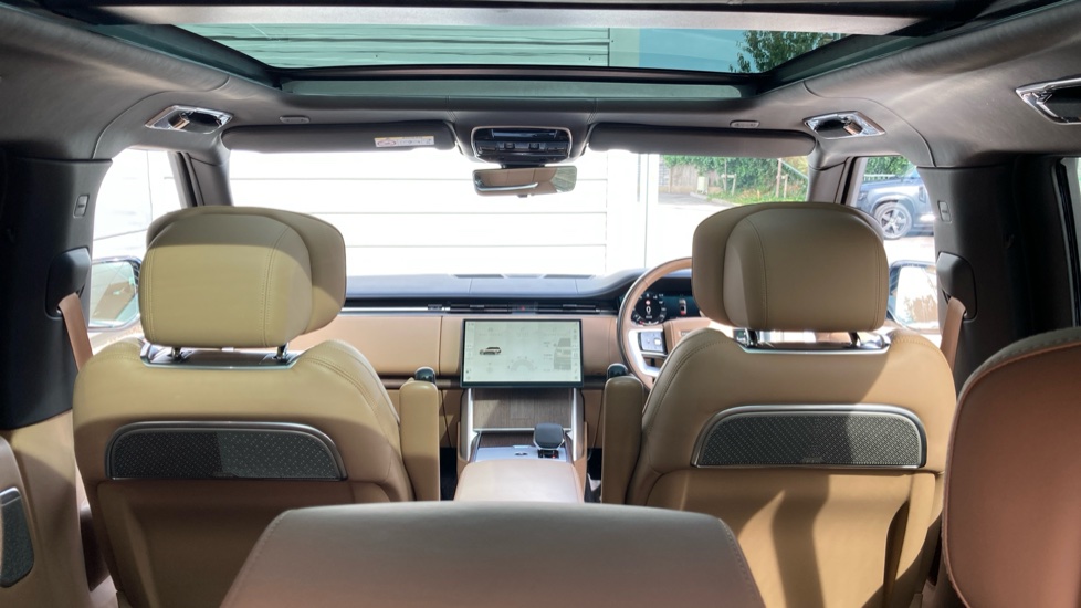 Land Rover Range Rover 3.0 D350 Autobiography 4dr Auto Diesel Estate - Image 58