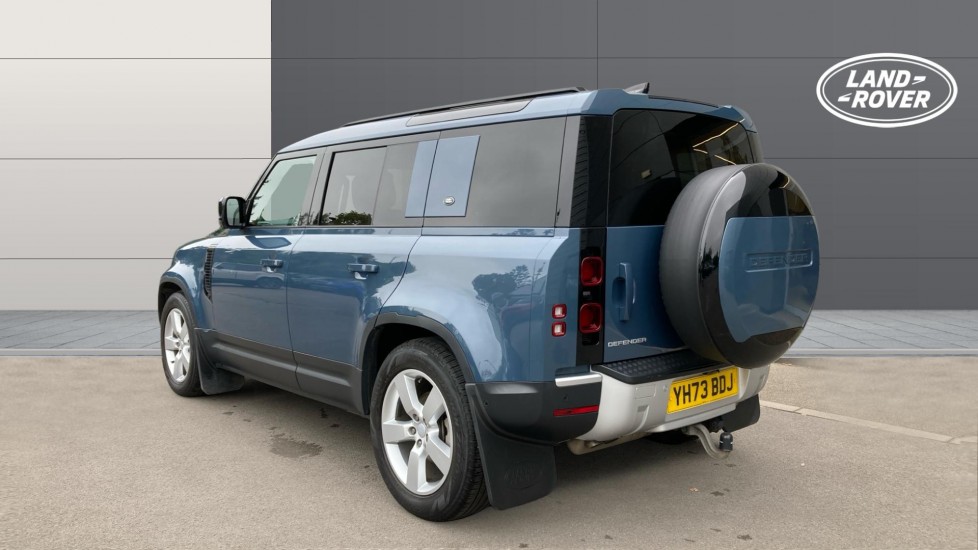 Land Rover Defender 3.0 D250 HSE 110 5dr Auto [7 Seat] Diesel Estate - Image 2
