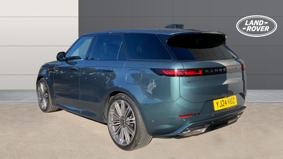 Land Rover Range Rover Sport 3.0 P460e Dynamic SE 5dr Auto Estate - Image 2