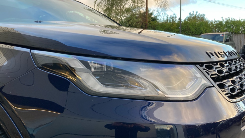 Land Rover Discovery Sport 1.5 P300e R-Dynamic HSE 5dr Auto [5 Seat] Station Wagon - Image 17