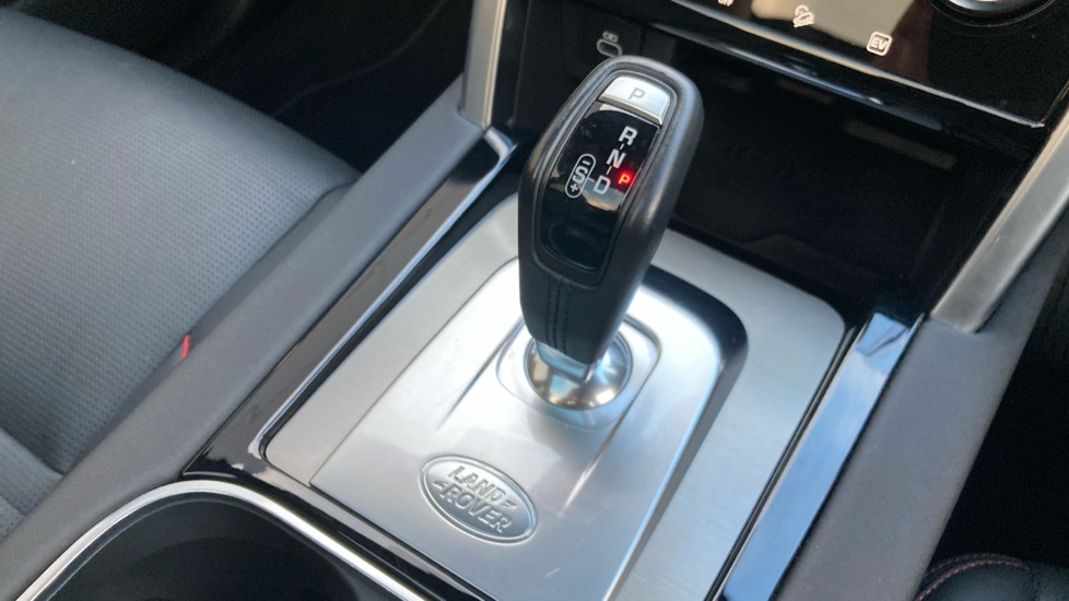 Land Rover Discovery Sport 1.5 P300e R-Dynamic HSE 5dr Auto [5 Seat] Station Wagon - Image 34