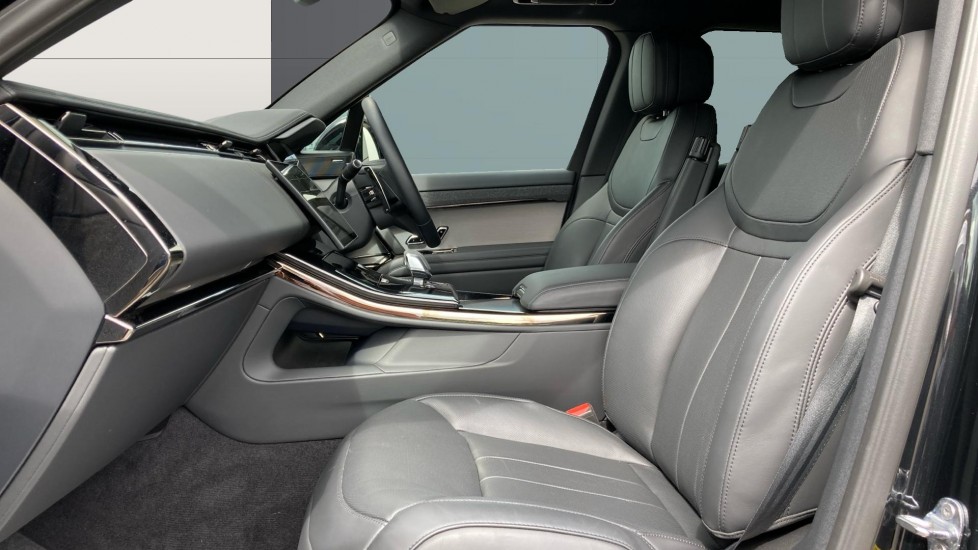 Land Rover Range Rover Sport 3.0 D250 Edition 5dr Auto Diesel Estate - Image 3