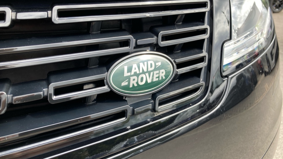 Land Rover Range Rover Sport 3.0 D250 Edition 5dr Auto Diesel Estate - Image 49