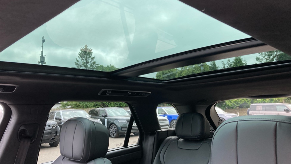 Land Rover Range Rover Sport 3.0 D300 Autobiography 5dr Auto Diesel Estate - Image 57