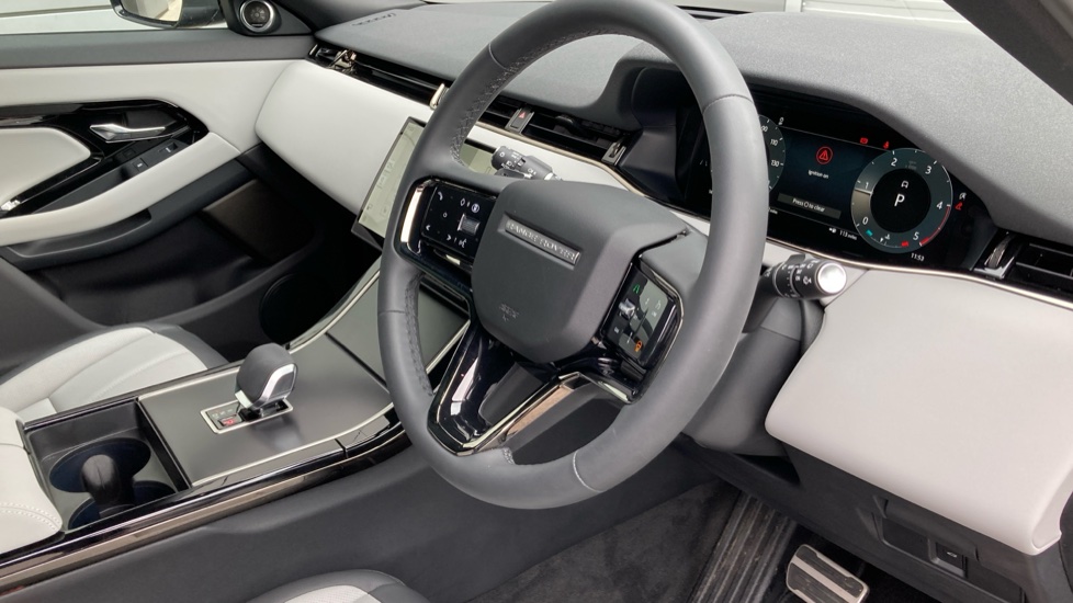 Land Rover Range Rover Evoque 2.0 D200 Dynamic SE 5dr Auto Diesel Hatchback - Image 26