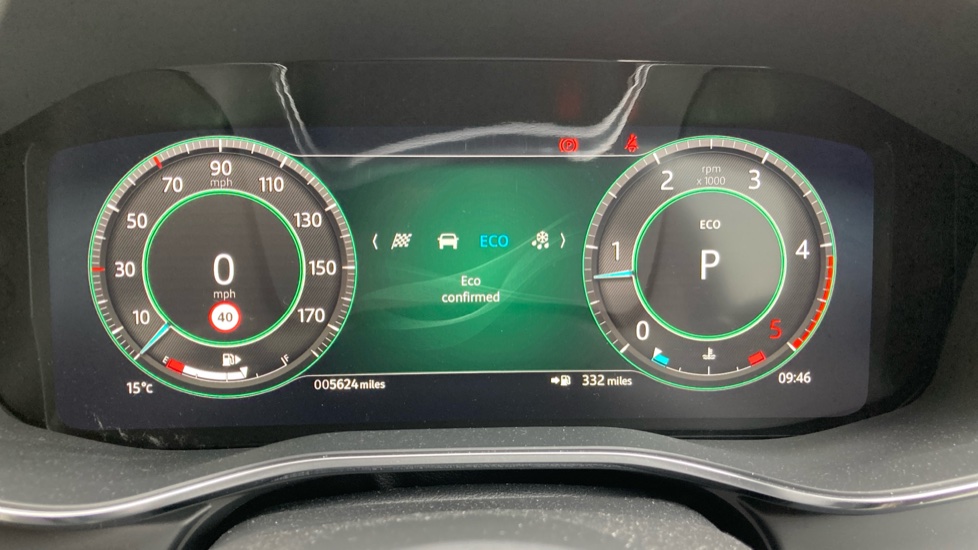 Jaguar XF 2.0 D200 R-Dynamic SE Black 4dr Auto Diesel Saloon - Image 41