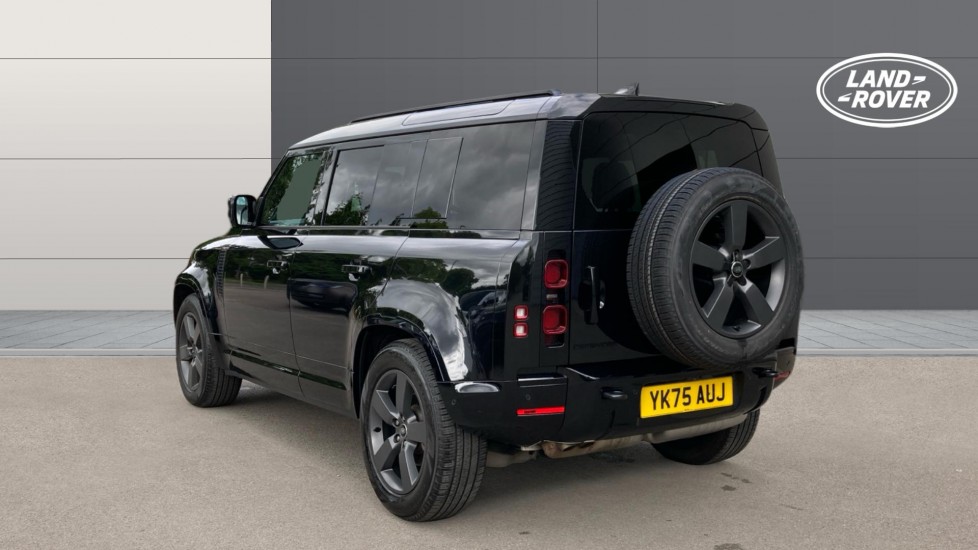 Land Rover Defender 3.0 D250 X-Dynamic HSE 110 5dr Auto Diesel Estate - Image 2