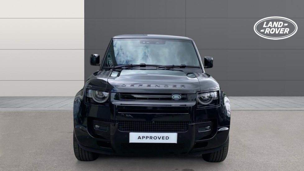 Land Rover Defender 3.0 D250 X-Dynamic HSE 110 5dr Auto Diesel Estate - Image 7