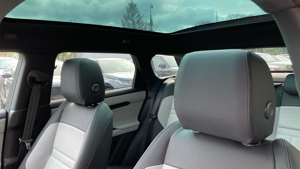 Land Rover Range Rover Evoque 2.0 D200 Edition 5dr Auto Diesel Hatchback - Image 44