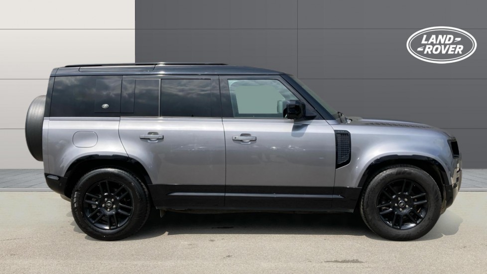 Land Rover Defender 3.0 D250 X-Dynamic S 110 5dr Auto [7 Seat] Diesel Estate - Image 5