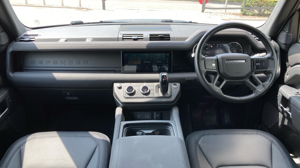 Land Rover Defender 3.0 D250 X-Dynamic S 110 5dr Auto [7 Seat] Diesel Estate - Image 9