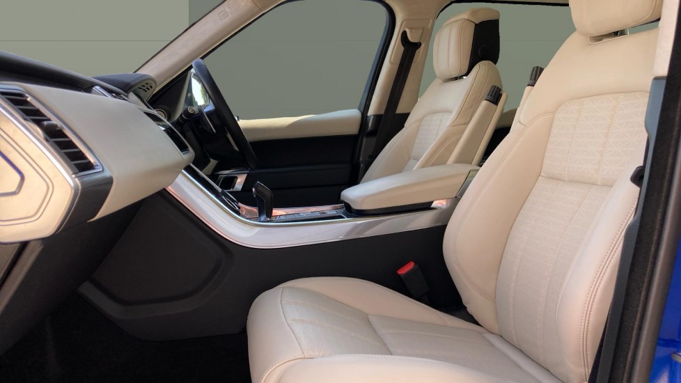 Land Rover Range Rover Sport 2.0 P400e Autobiography Dynamic 5dr Auto Estate - Image 3