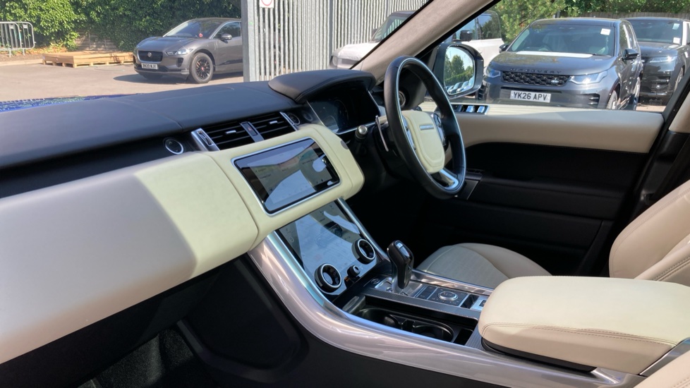 Land Rover Range Rover Sport 2.0 P400e Autobiography Dynamic 5dr Auto Estate - Image 52