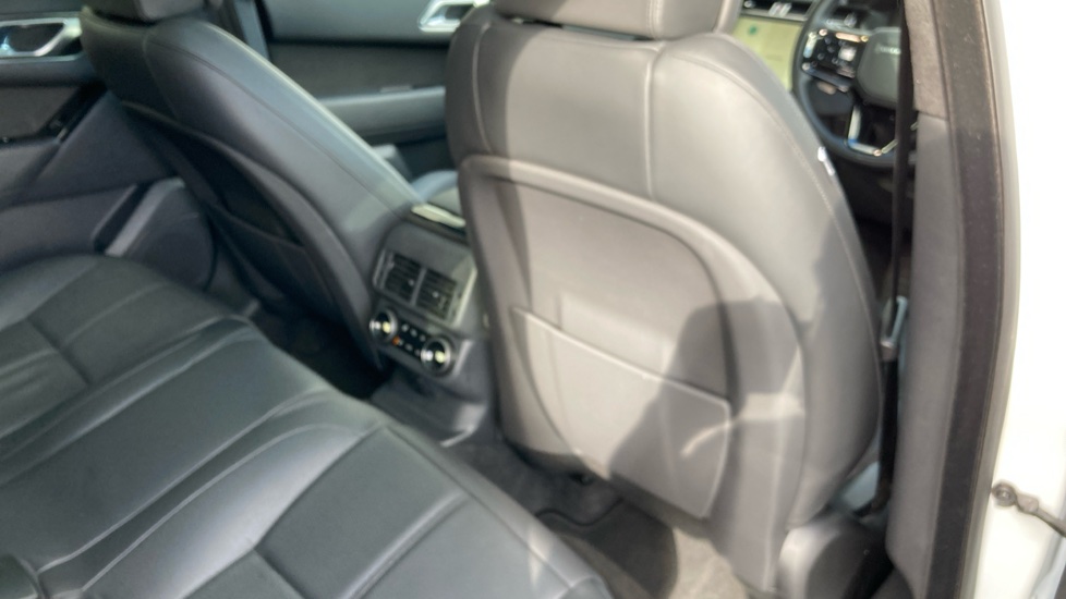 Land Rover Range Rover Velar 3.0 P400 MHEV Autobiography 5dr Auto Petrol Estate - Image 46