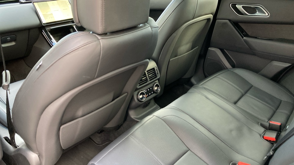 Land Rover Range Rover Velar 3.0 P400 MHEV Autobiography 5dr Auto Petrol Estate - Image 53