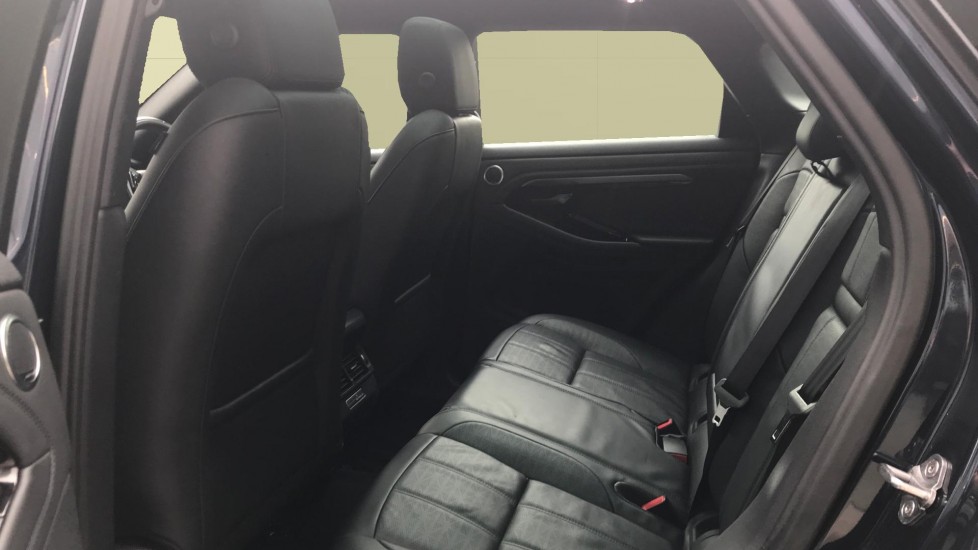 Land Rover Range Rover Evoque 1.5 P300e R-Dynamic HSE 5dr Auto Hatchback - Image 4