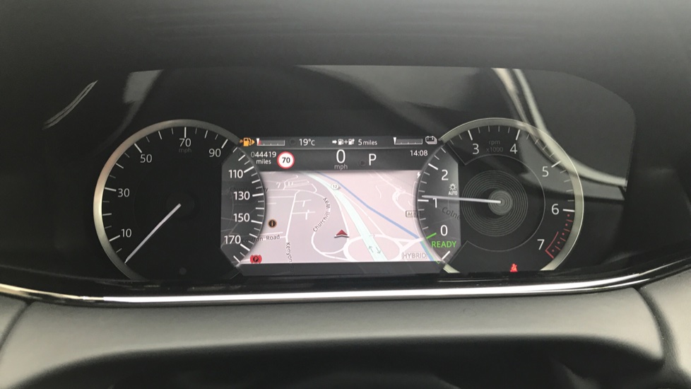 Land Rover Range Rover Evoque 1.5 P300e R-Dynamic HSE 5dr Auto Hatchback - Image 16