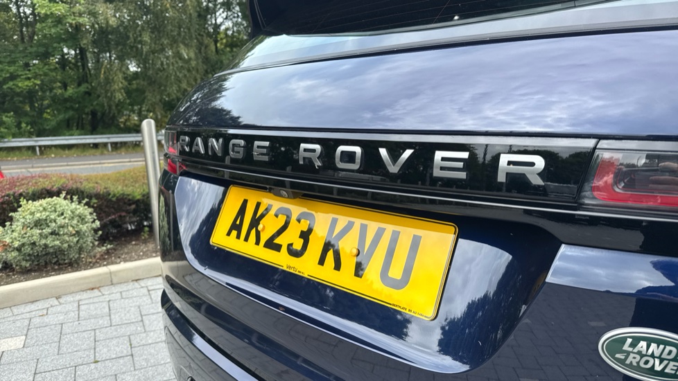 Land Rover Range Rover Evoque 1.5 P300e R-Dynamic HSE 5dr Auto Hatchback - Image 29