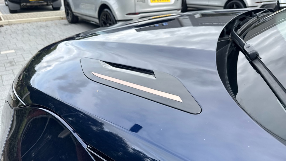 Land Rover Range Rover Evoque 1.5 P300e R-Dynamic HSE 5dr Auto Hatchback - Image 37
