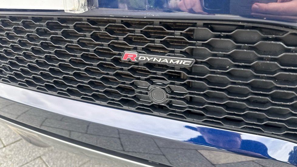 Land Rover Range Rover Evoque 1.5 P300e R-Dynamic HSE 5dr Auto Hatchback - Image 42