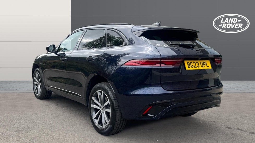 Jaguar F-Pace 2.0 P250 R-Dynamic SE Black 5dr Auto AWD Petrol Estate - Image 2