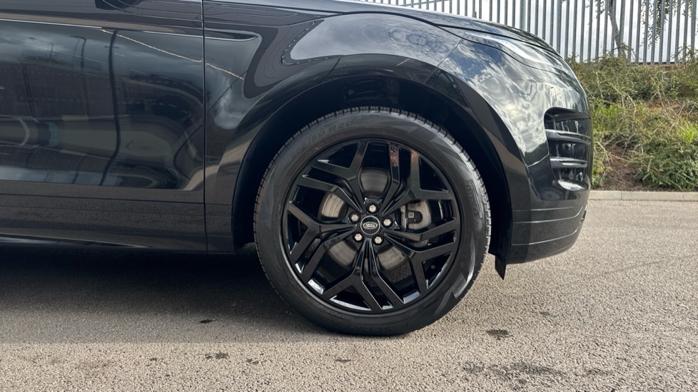 Land Rover Range Rover Evoque 1.5 P300e Evoque Edition 5dr Auto Hatchback - Image 8