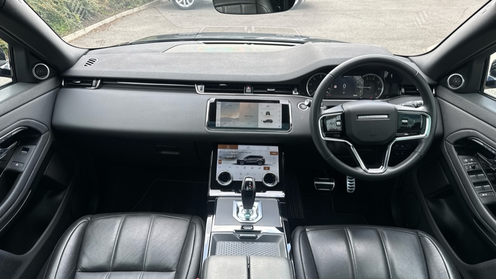 Land Rover Range Rover Evoque 1.5 P300e Evoque Edition 5dr Auto Hatchback - Image 9
