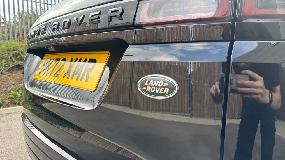 Land Rover Range Rover Evoque 1.5 P300e Evoque Edition 5dr Auto Hatchback - Image 25