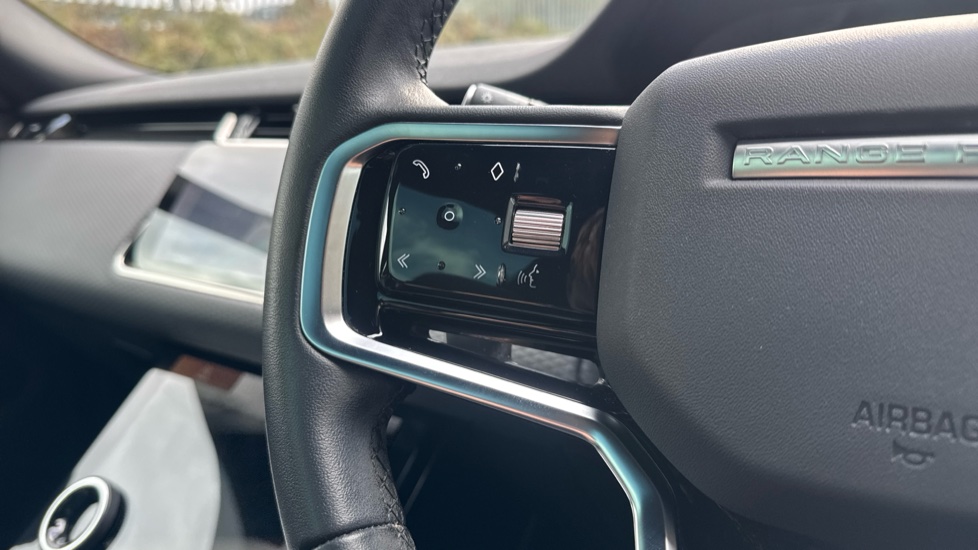 Land Rover Range Rover Evoque 1.5 P300e Evoque Edition 5dr Auto Hatchback - Image 46