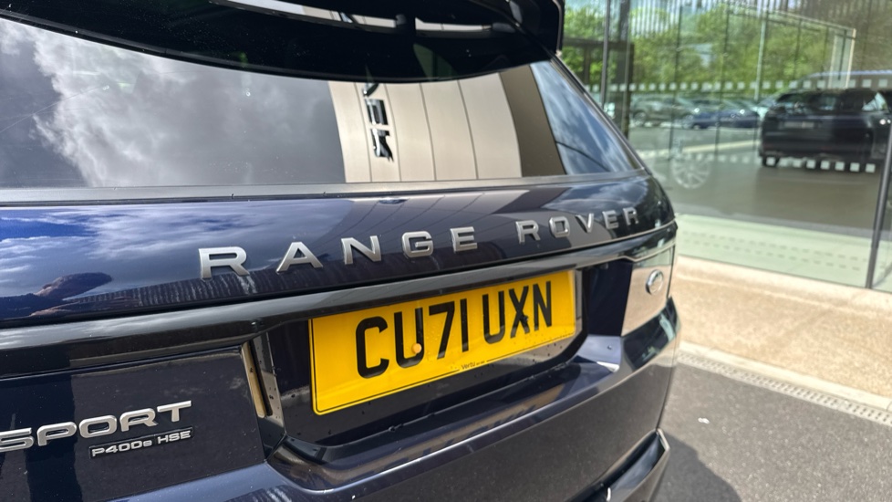 Land Rover Range Rover Sport 2.0 P400e HSE Dynamic 5dr Auto Estate - Image 27