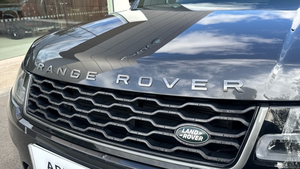 Land Rover Range Rover Sport 3.0 SDV6 HSE Dynamic 5dr Auto [7 Seat] Diesel Estate - Image 35