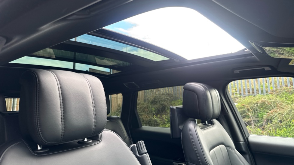 Land Rover Range Rover Sport 3.0 SDV6 HSE Dynamic 5dr Auto [7 Seat] Diesel Estate - Image 52
