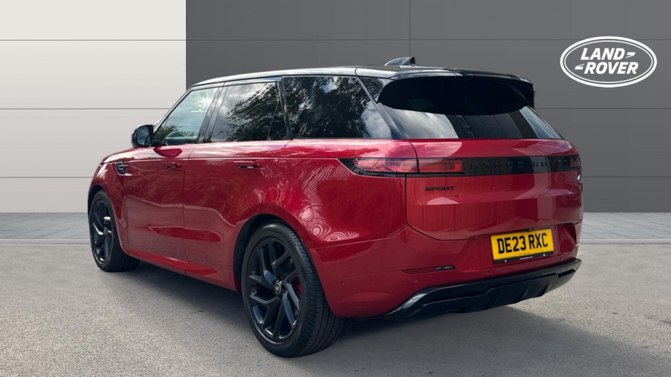 Land Rover Range Rover Sport 3.0 D300 Dynamic SE 5dr Auto Diesel Estate - Image 2