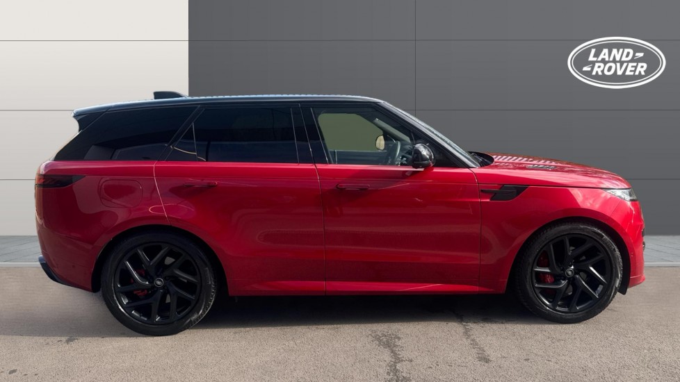 Land Rover Range Rover Sport 3.0 D300 Dynamic SE 5dr Auto Diesel Estate - Image 5