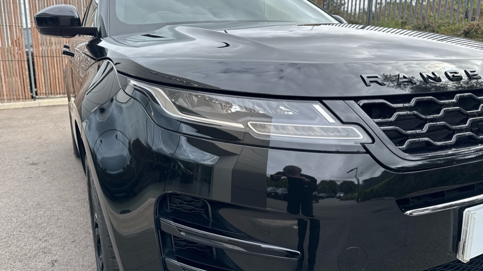 Land Rover Range Rover Evoque 2.0 D200 Evoque Edition 5dr Auto Diesel Hatchback - Image 17